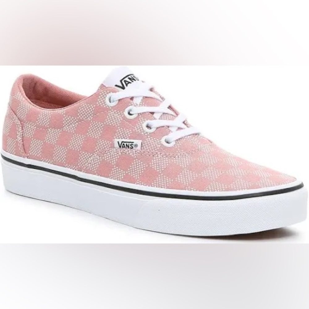 Pink Checkered Doheny Lace Up Vans (Women’s Size 10) NEW IN BOX